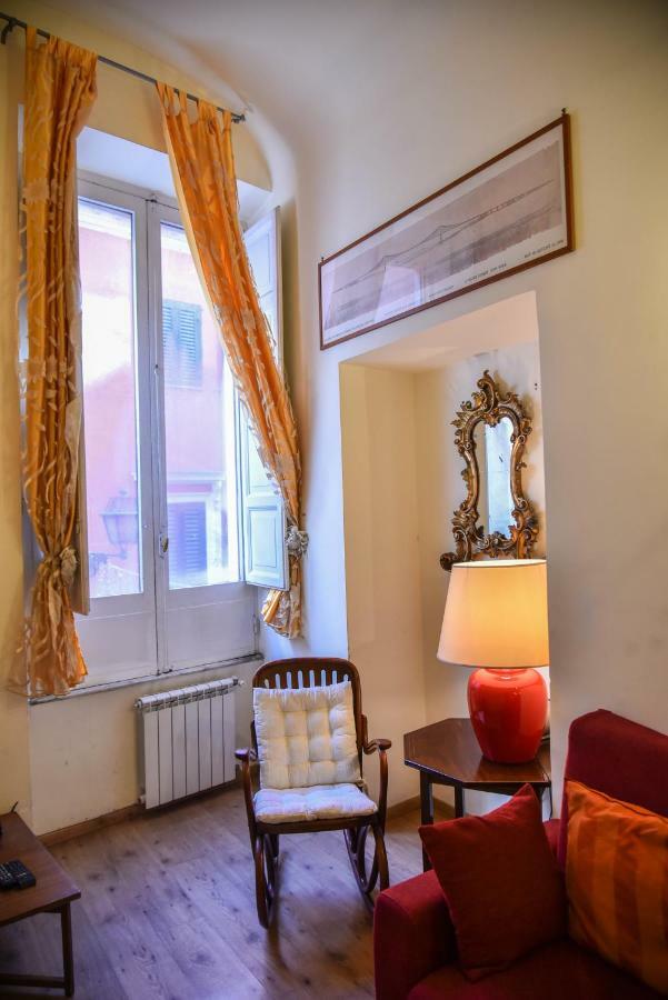 Stylish Apartment In Central Rome "Centro Storico" Εξωτερικό φωτογραφία