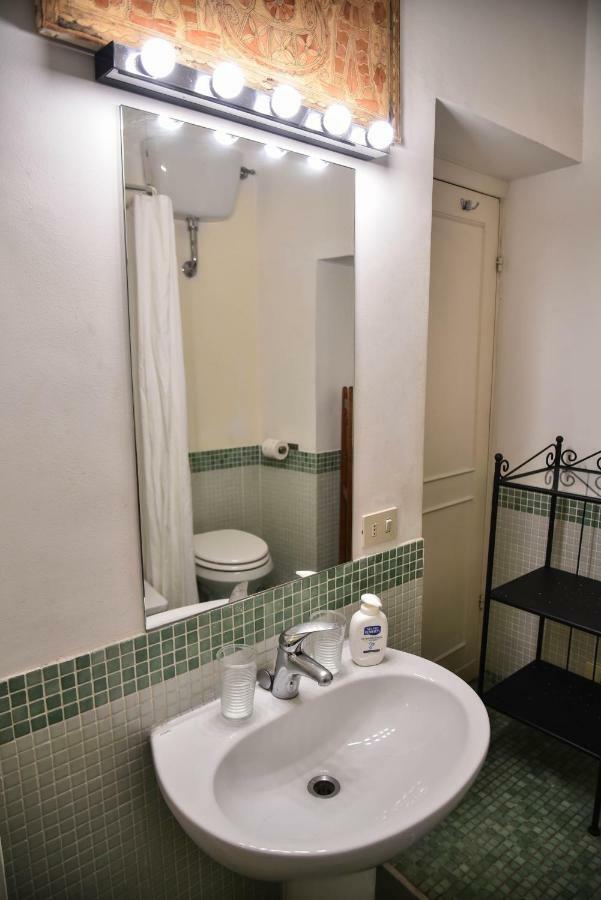 Stylish Apartment In Central Rome "Centro Storico" Εξωτερικό φωτογραφία